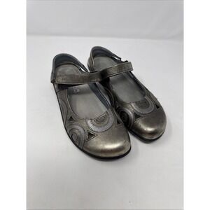 NAOT Rongo Gold Bronze Metallic Leather Mary Jane Flats - Womens Size EU 38